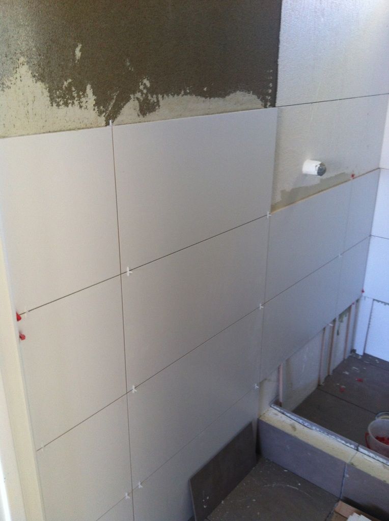 Gạch ceramic màu trung tính ốp tường 300×600 – ảnh tham khảo 11