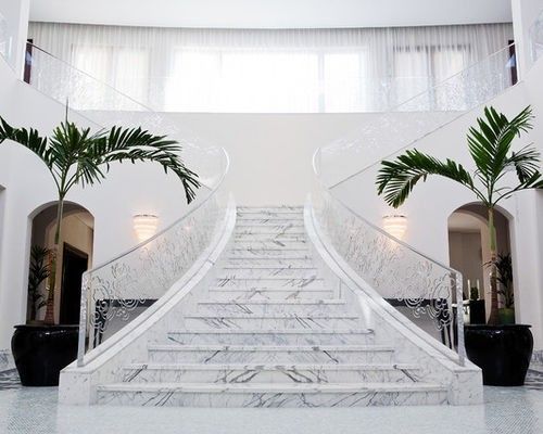 Đá marble trắng vân cho cầu thang – ảnh tham khảo 9