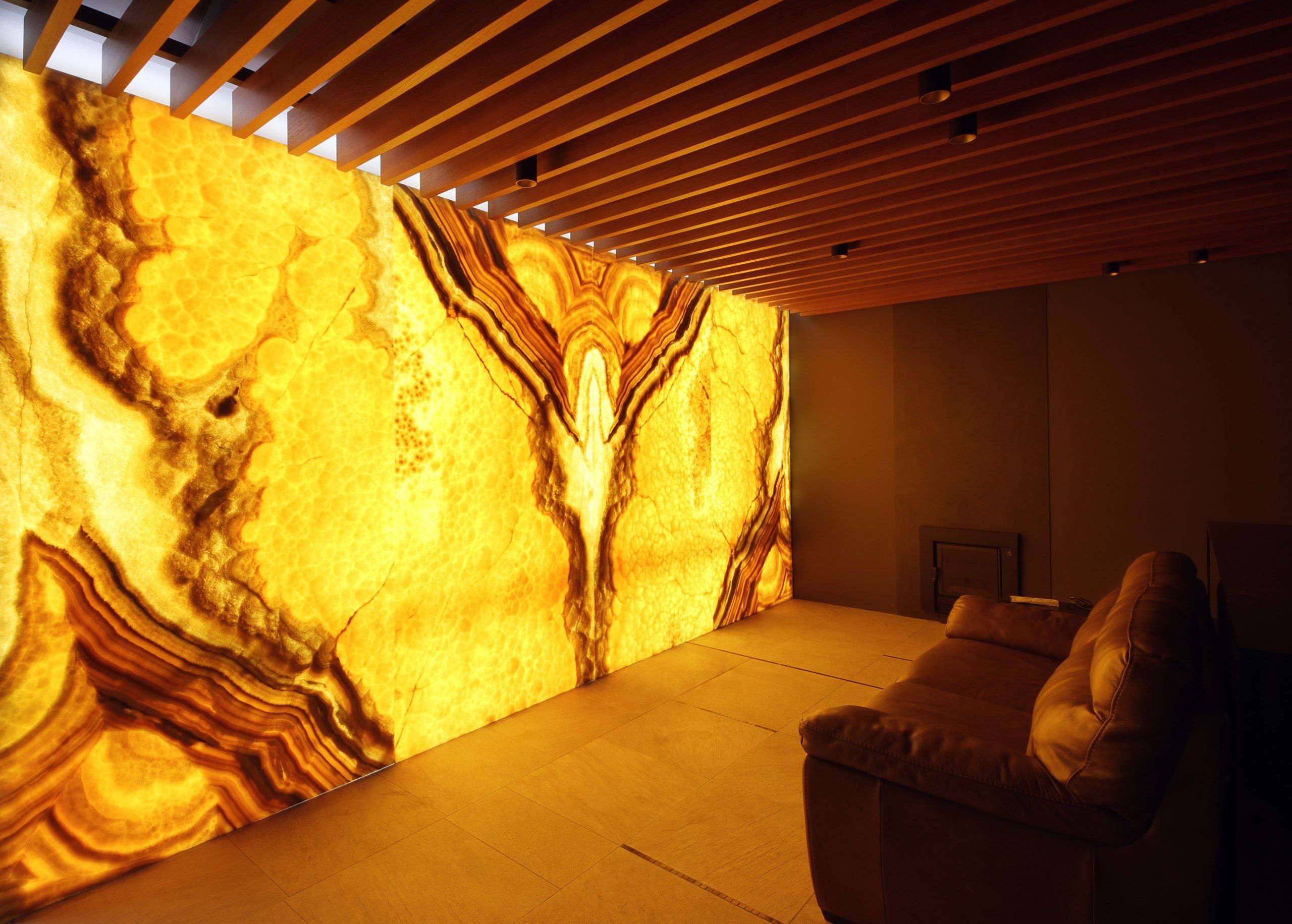 Đá marble vân mạnh cho mảng feature wall – ảnh tham khảo 19