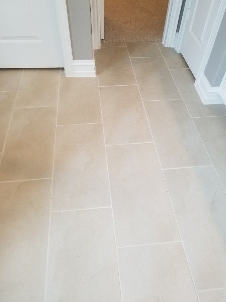 Gạch ceramic màu trung tính ốp tường 300×600 – ảnh tham khảo 15