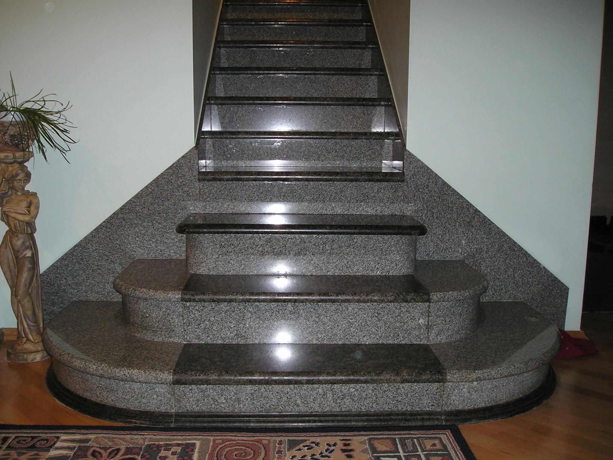 Đá granite xám cho cầu thang – ảnh tham khảo 15