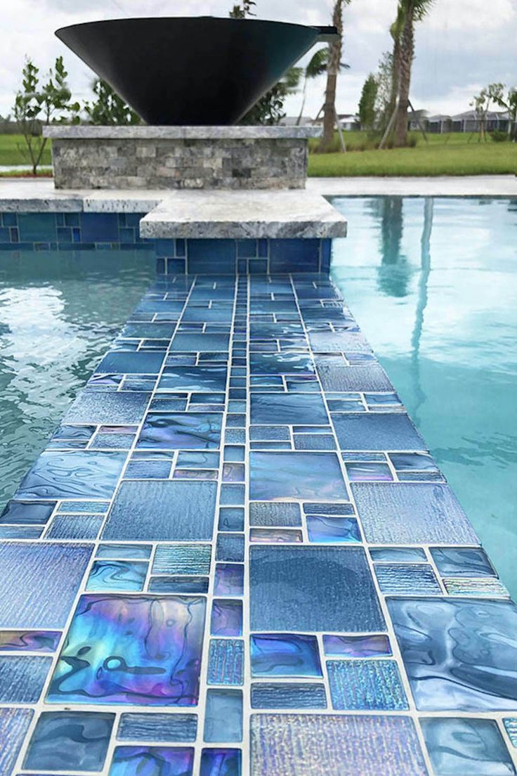 Mosaic thủy tinh cho hồ bơi – ảnh tham khảo 8