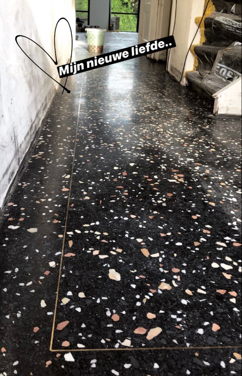 Gạch terrazzo tông trắng hoặc sáng lát nền – ảnh tham khảo 9