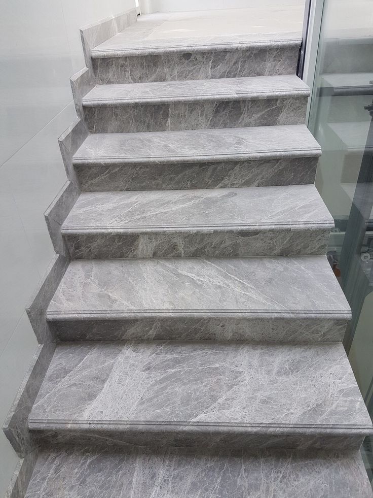 Đá granite xám cho cầu thang – ảnh tham khảo 8