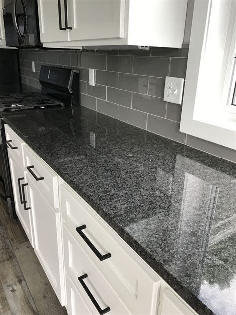 Solid Surface tông xám – ảnh tham khảo 17