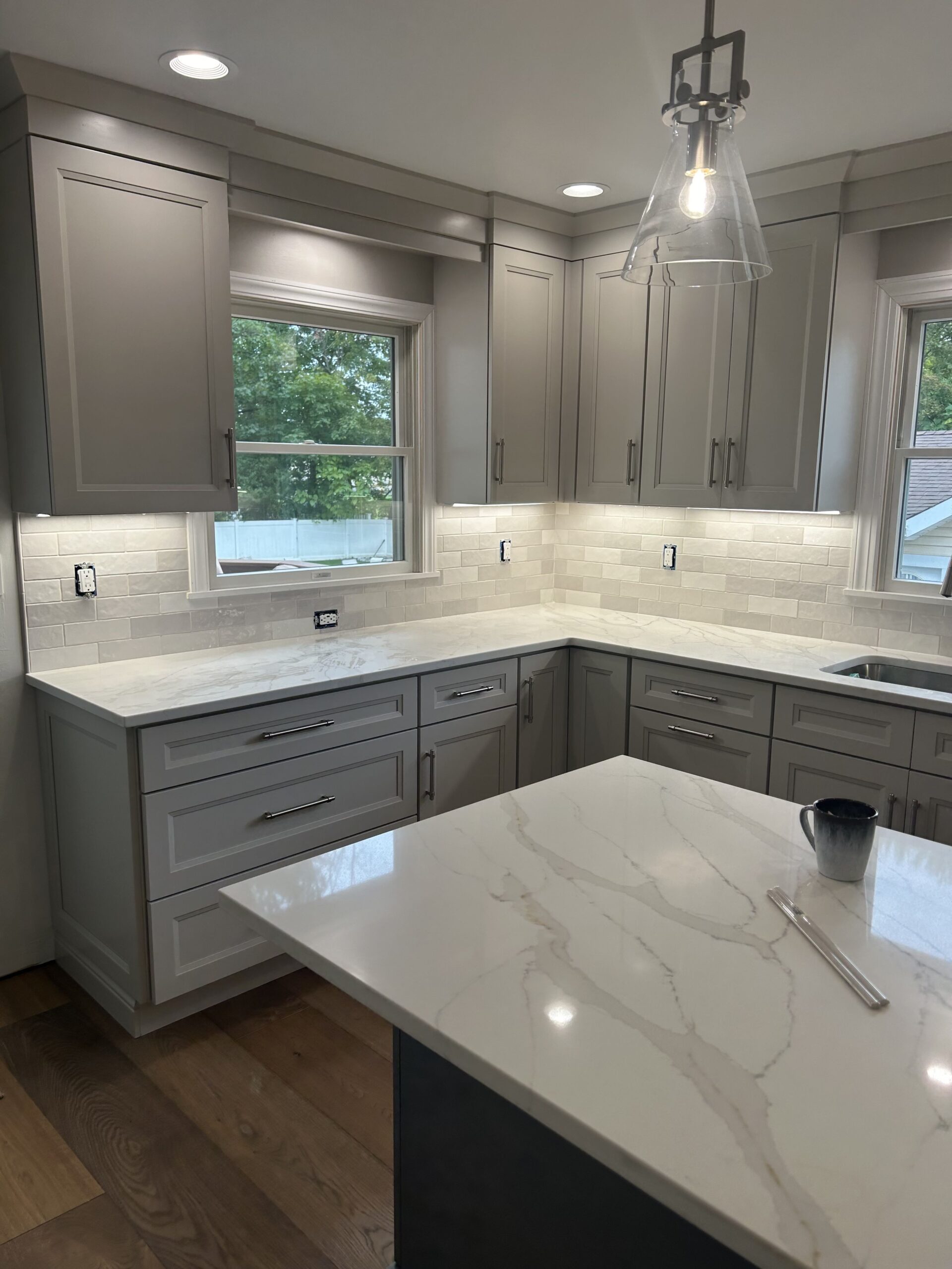 Đá granite xám mặt bếp – ảnh tham khảo 3