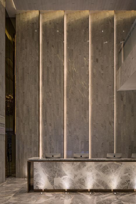 Đá marble tông sáng cho sảnh hoặc lobby – ảnh tham khảo 3