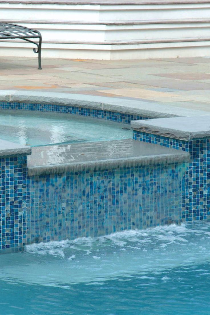 Mosaic thủy tinh cho hồ bơi – ảnh tham khảo 5